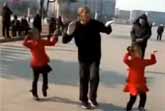 This Grandfather Conquered The Internet - Dance!